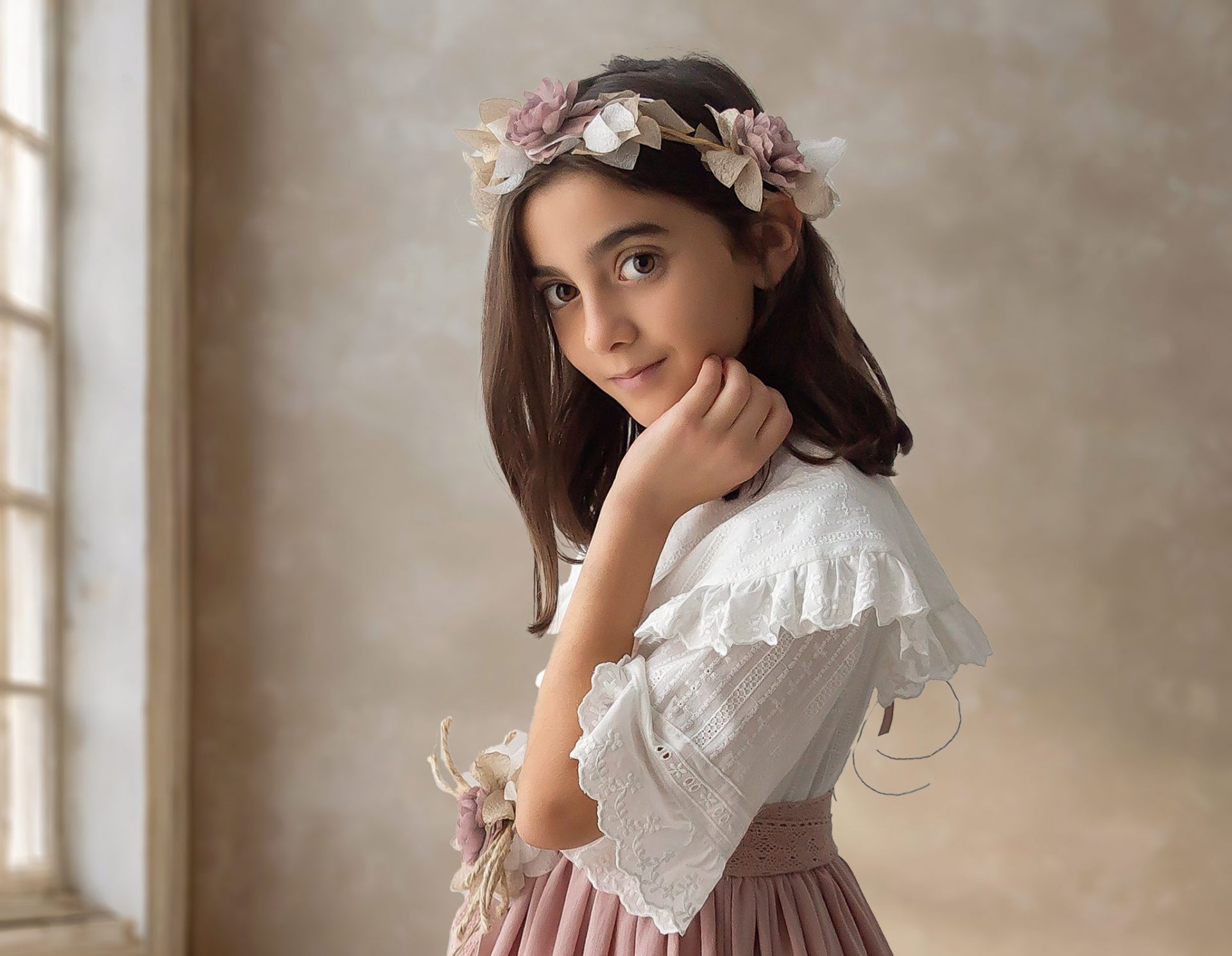 Fotografía de comunión en Bizkaia con estilo clásico y elegante